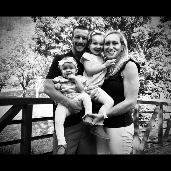 Meet your Posher, Chelsey - Picture 1 of 1